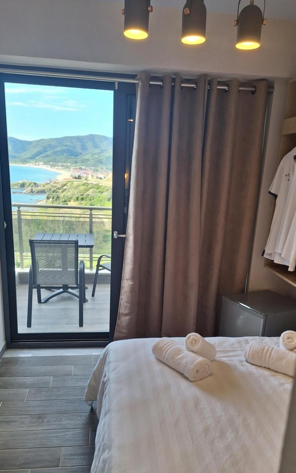Sarti Thea Hotel Quarto foto